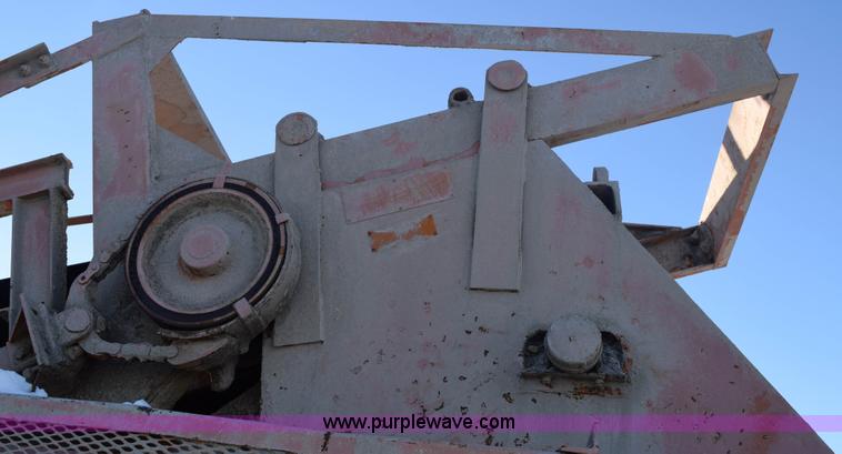 image for item E6066 40' pug mill