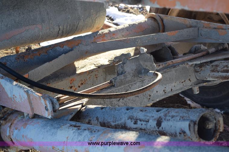 image for item E6066 40' pug mill