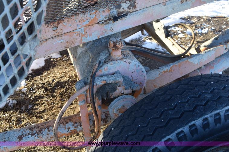 image for item E6066 40' pug mill