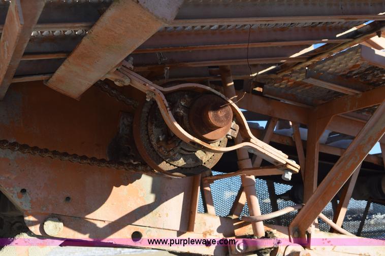 image for item E6066 40' pug mill