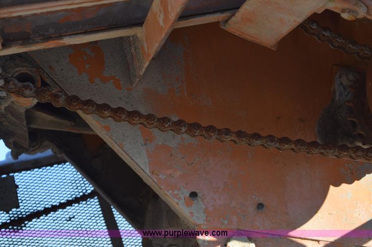 image for item E6066 40' pug mill