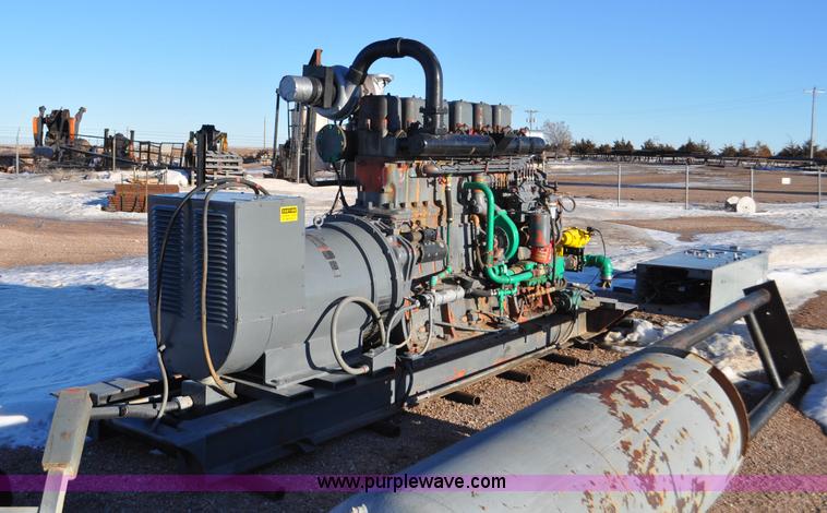 image for item F2184 Waukesha generator