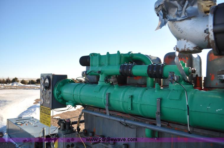 image for item F2184 Waukesha generator