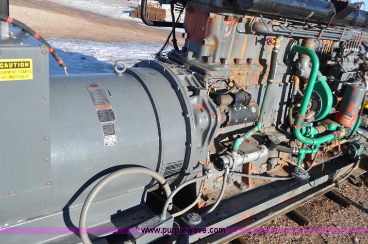 image for item F2184 Waukesha generator