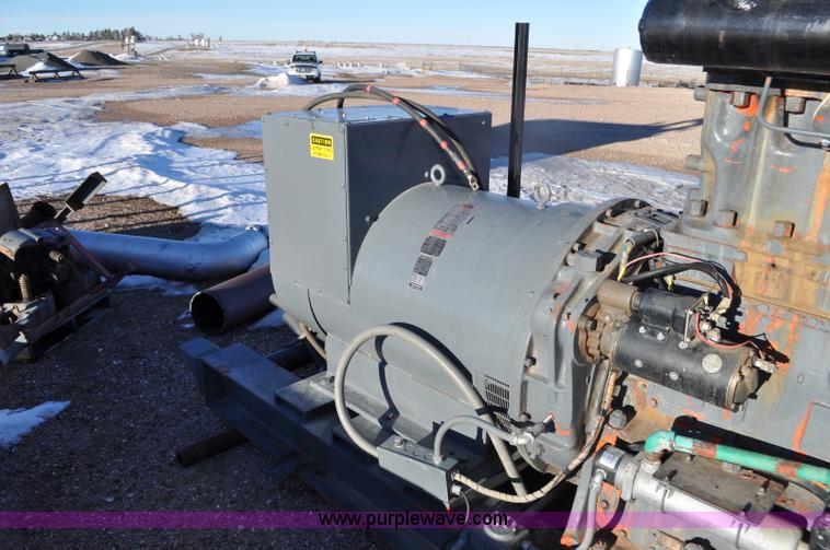 image for item F2184 Waukesha generator