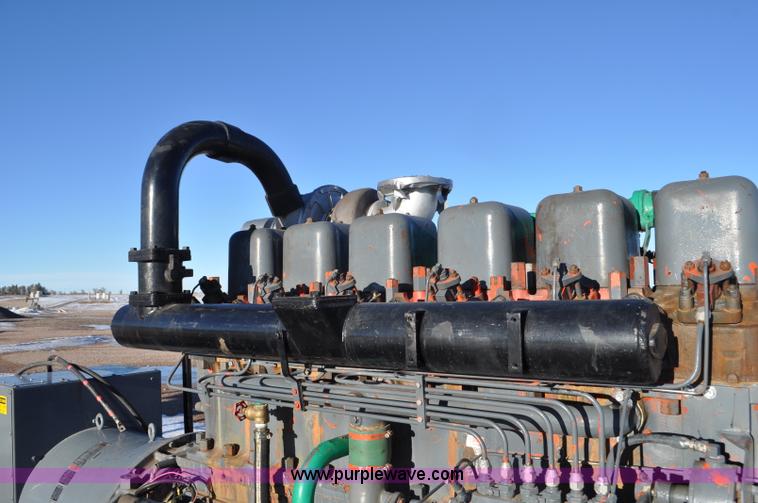 image for item F2184 Waukesha generator