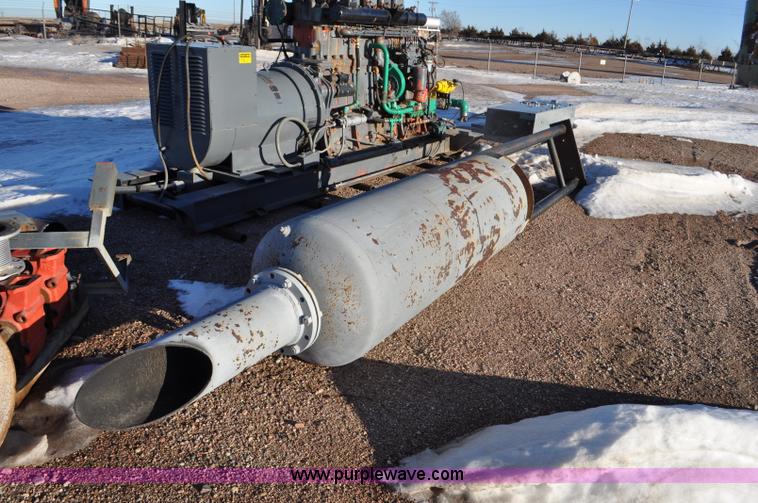 image for item F2184 Waukesha generator