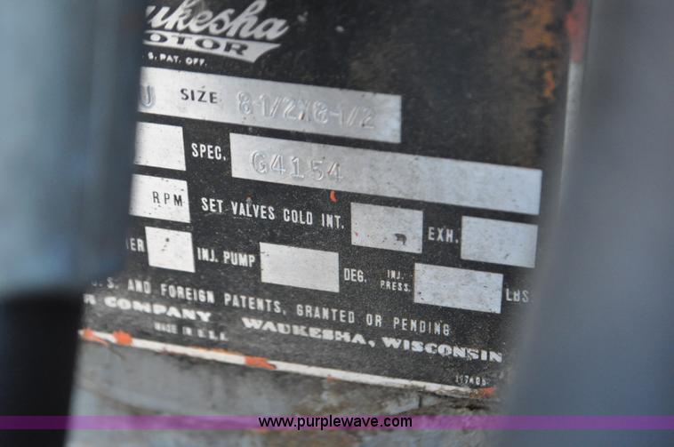 image for item F2184 Waukesha generator