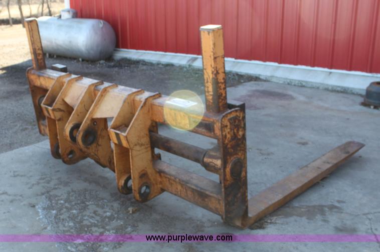 image for item F3418 70"L forks