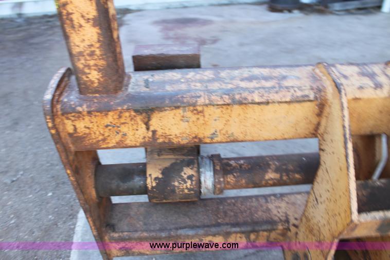 image for item F3418 70"L forks