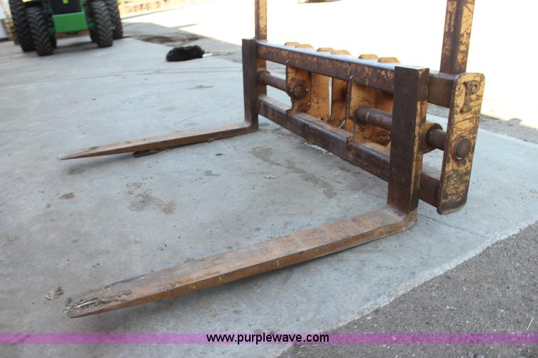 image for item F3418 70"L forks