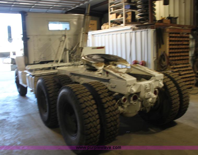 image for item F3420 1985 Am General M931 semi truck