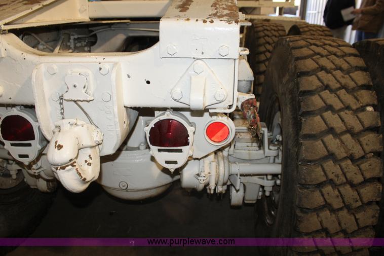 image for item F3420 1985 Am General M931 semi truck