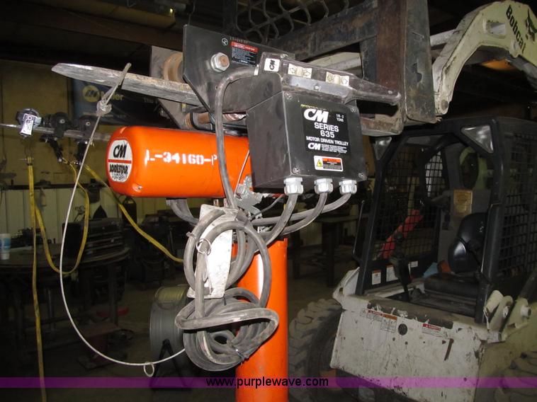 image for item F8940 CM Loadstar H crane hoist