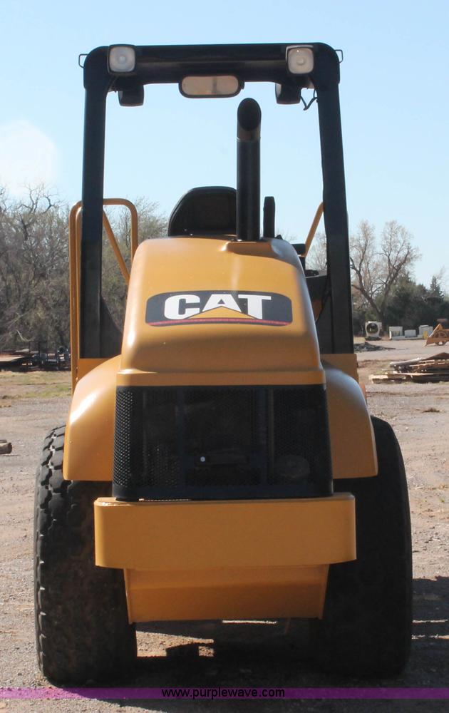 image for item H5719 2003 Caterpillar CS-433C single drum vibratory roller