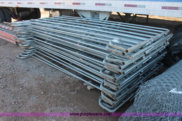 image for item H5947 (20) fence panels
