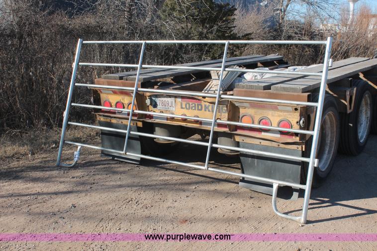 image for item H5947 (20) fence panels