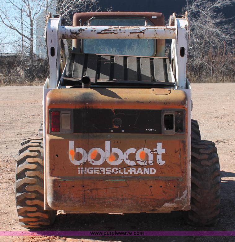 image for item H5949 2000 Bobcat 873 skid steer