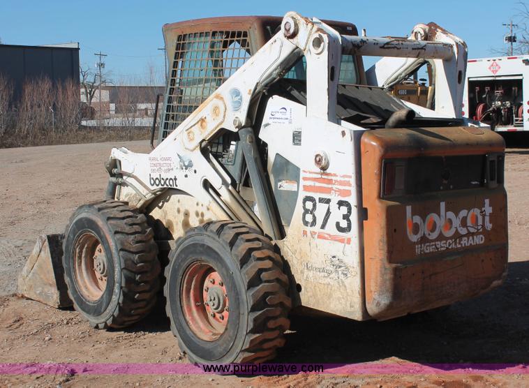 image for item H5949 2000 Bobcat 873 skid steer