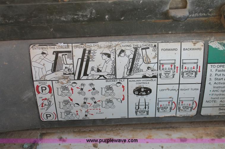 image for item H5949 2000 Bobcat 873 skid steer