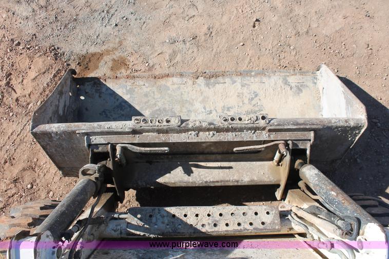 image for item H5949 2000 Bobcat 873 skid steer