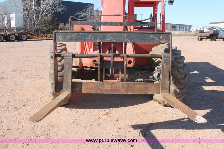 image for item H5951 2002 Sky Trak 8042 telehandler