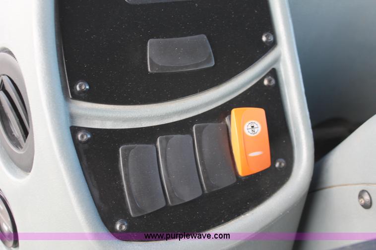 image for item H5952 2002 Caterpillar 416D backhoe