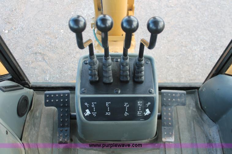 image for item H5952 2002 Caterpillar 416D backhoe
