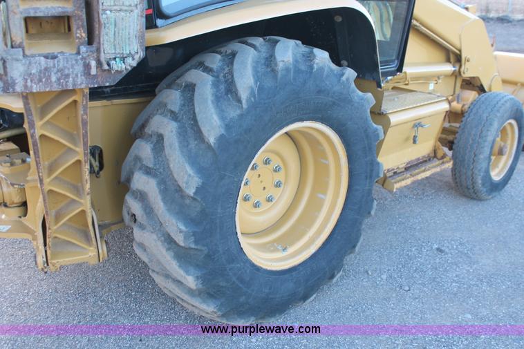 image for item H5952 2002 Caterpillar 416D backhoe