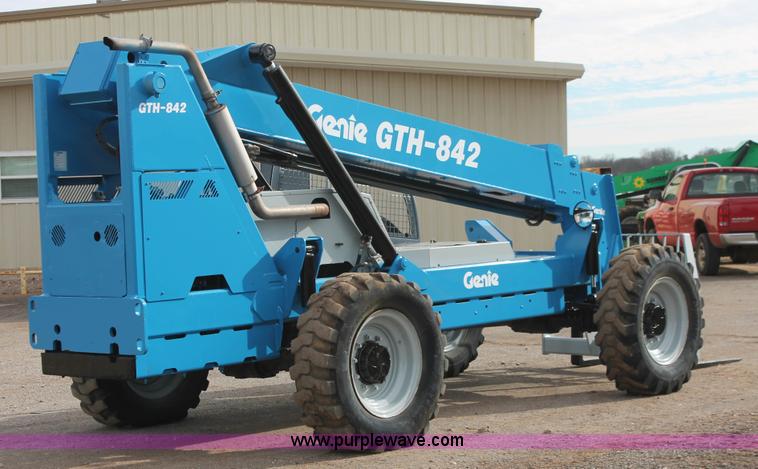 image for item H5953 2007 Genie GTH-842 telehandler