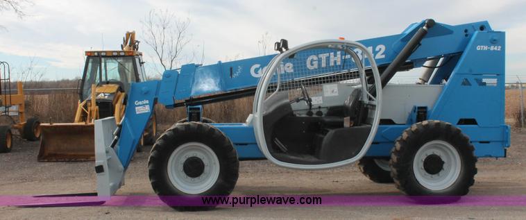 image for item H5953 2007 Genie GTH-842 telehandler