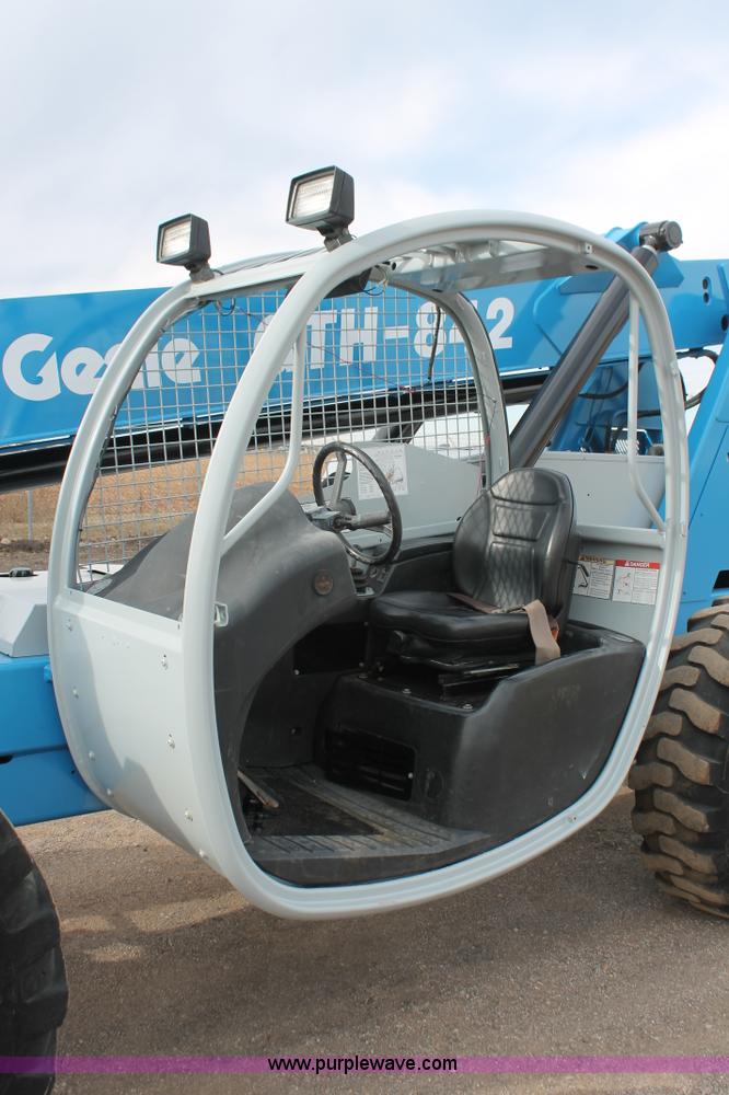 image for item H5953 2007 Genie GTH-842 telehandler