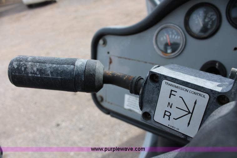 image for item H5953 2007 Genie GTH-842 telehandler