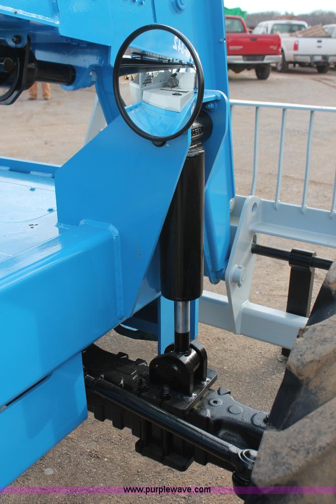 image for item H5953 2007 Genie GTH-842 telehandler