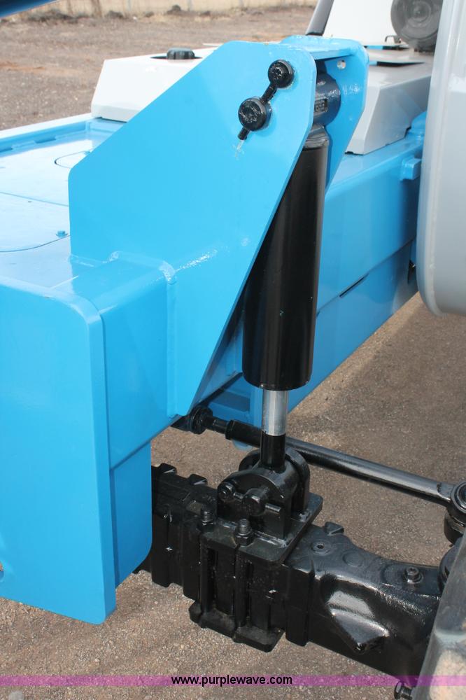 image for item H5953 2007 Genie GTH-842 telehandler