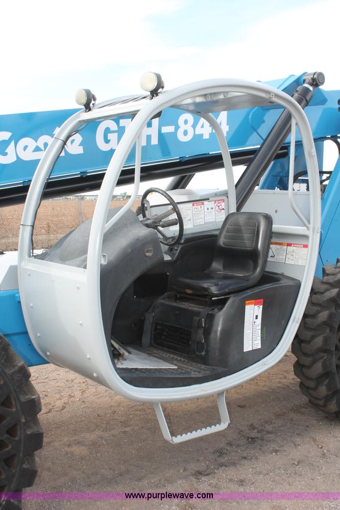 image for item H5954 2007 Genie GTH-844 telehandler