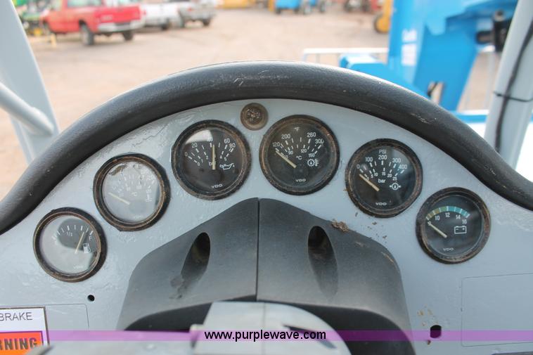 image for item H5954 2007 Genie GTH-844 telehandler