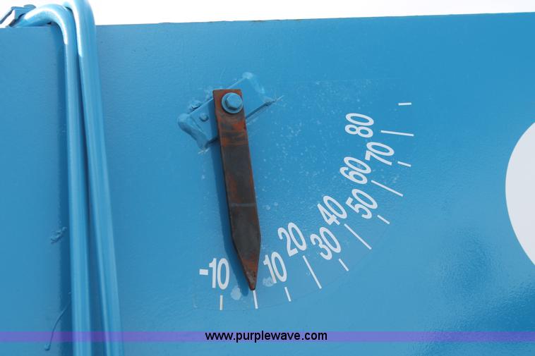 image for item H5954 2007 Genie GTH-844 telehandler