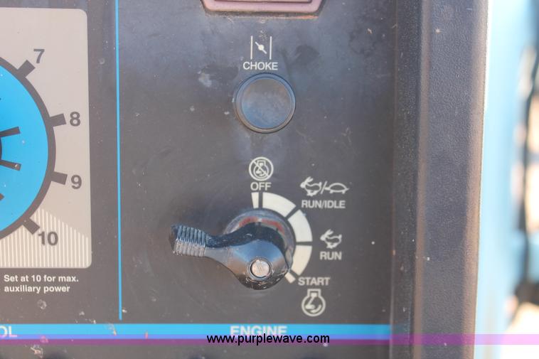 image for item H5959 Miller Bobcat 250NT welder/generator