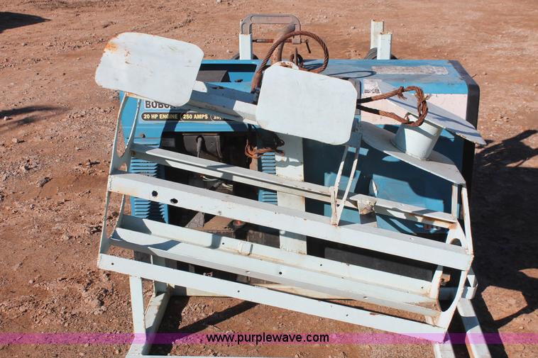 image for item H5959 Miller Bobcat 250NT welder/generator