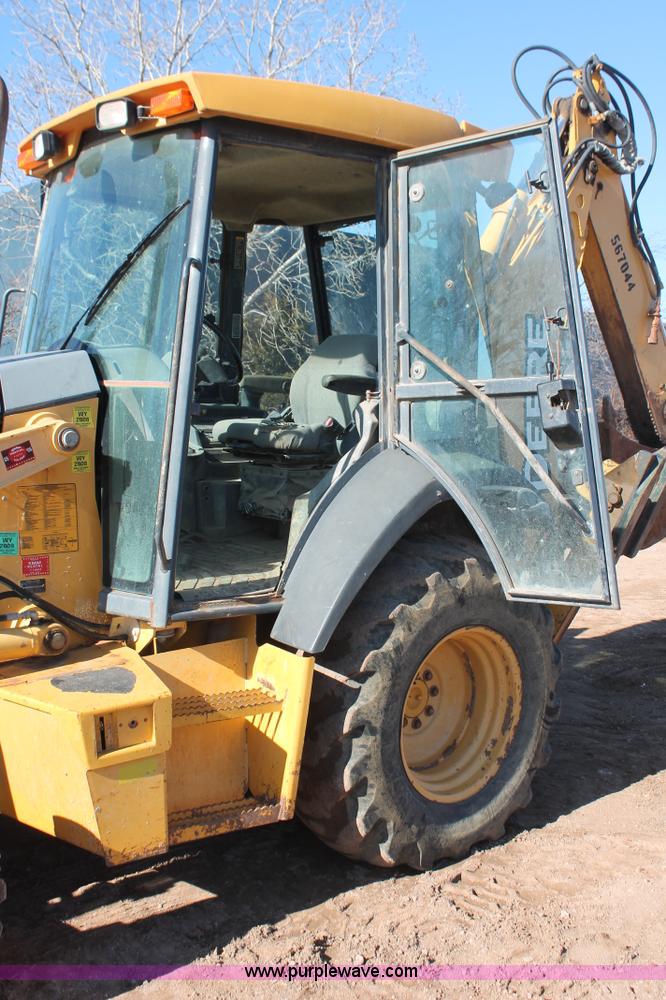 image for item H5968 2005 John Deere 310G backhoe