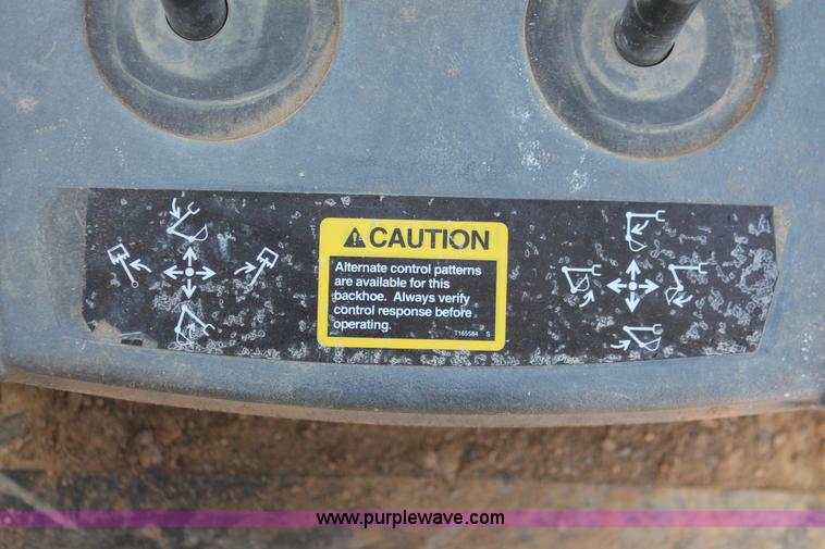 image for item H5968 2005 John Deere 310G backhoe