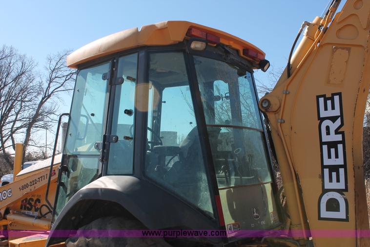 image for item H5968 2005 John Deere 310G backhoe