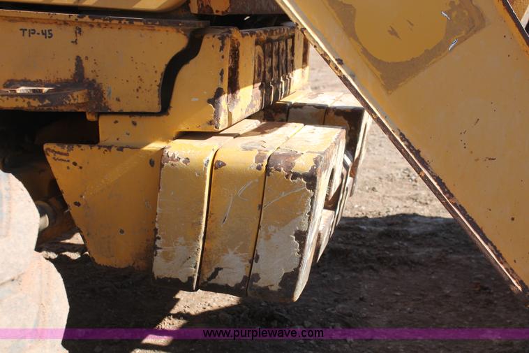 image for item H5968 2005 John Deere 310G backhoe