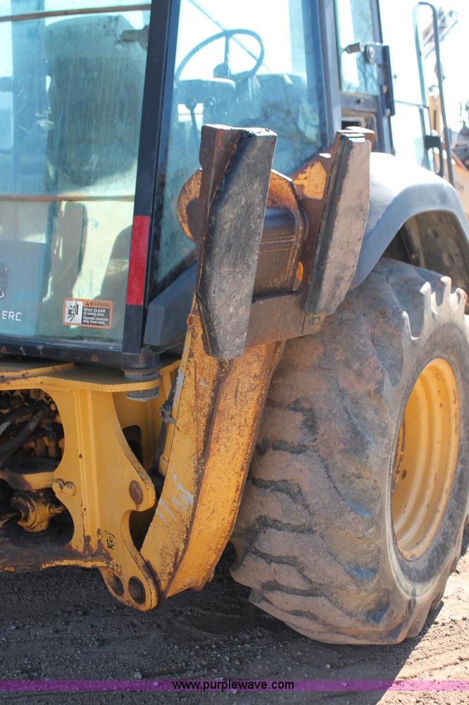 image for item H5968 2005 John Deere 310G backhoe