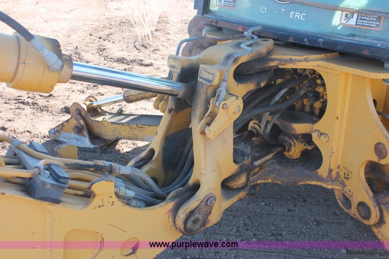 image for item H5968 2005 John Deere 310G backhoe