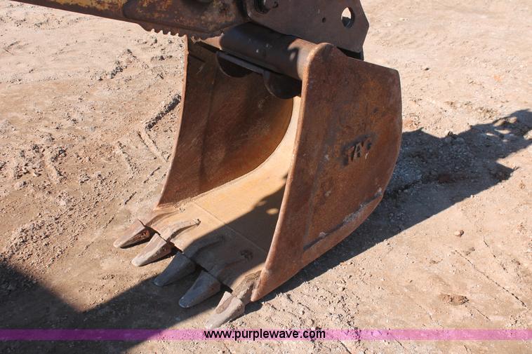 image for item H5968 2005 John Deere 310G backhoe