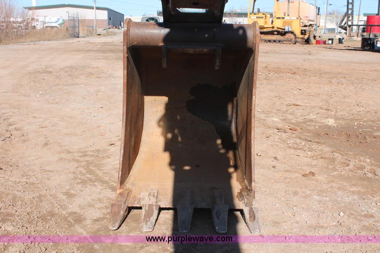 image for item H5968 2005 John Deere 310G backhoe