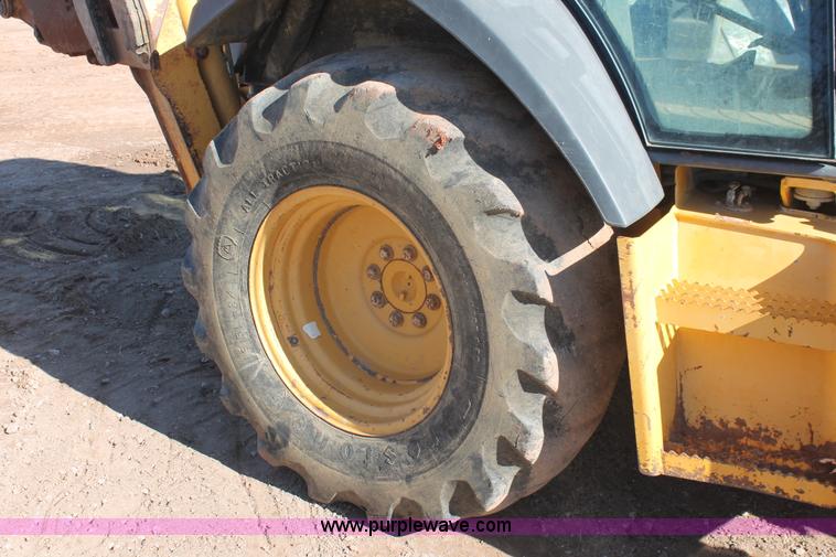 image for item H5968 2005 John Deere 310G backhoe