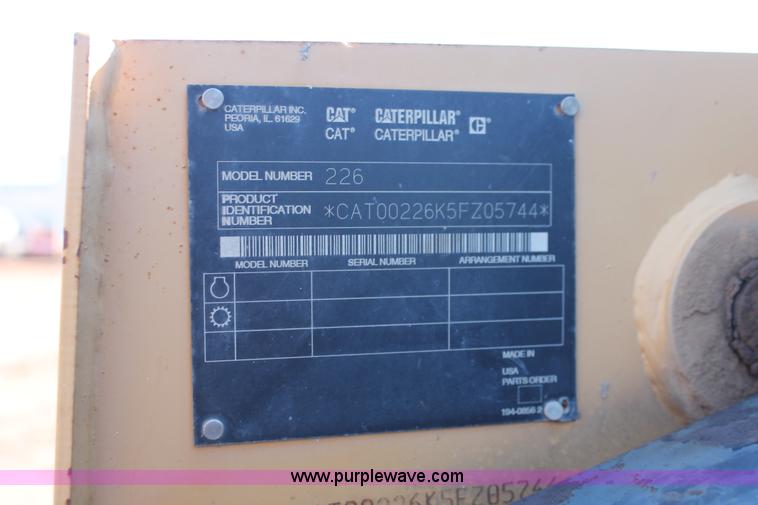 image for item H5969 2001 Caterpillar 226 skid steer